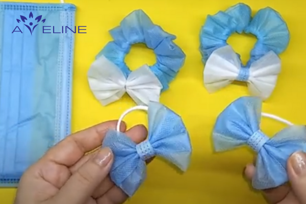 Dây buộc Scrunchies kèm theo nơ